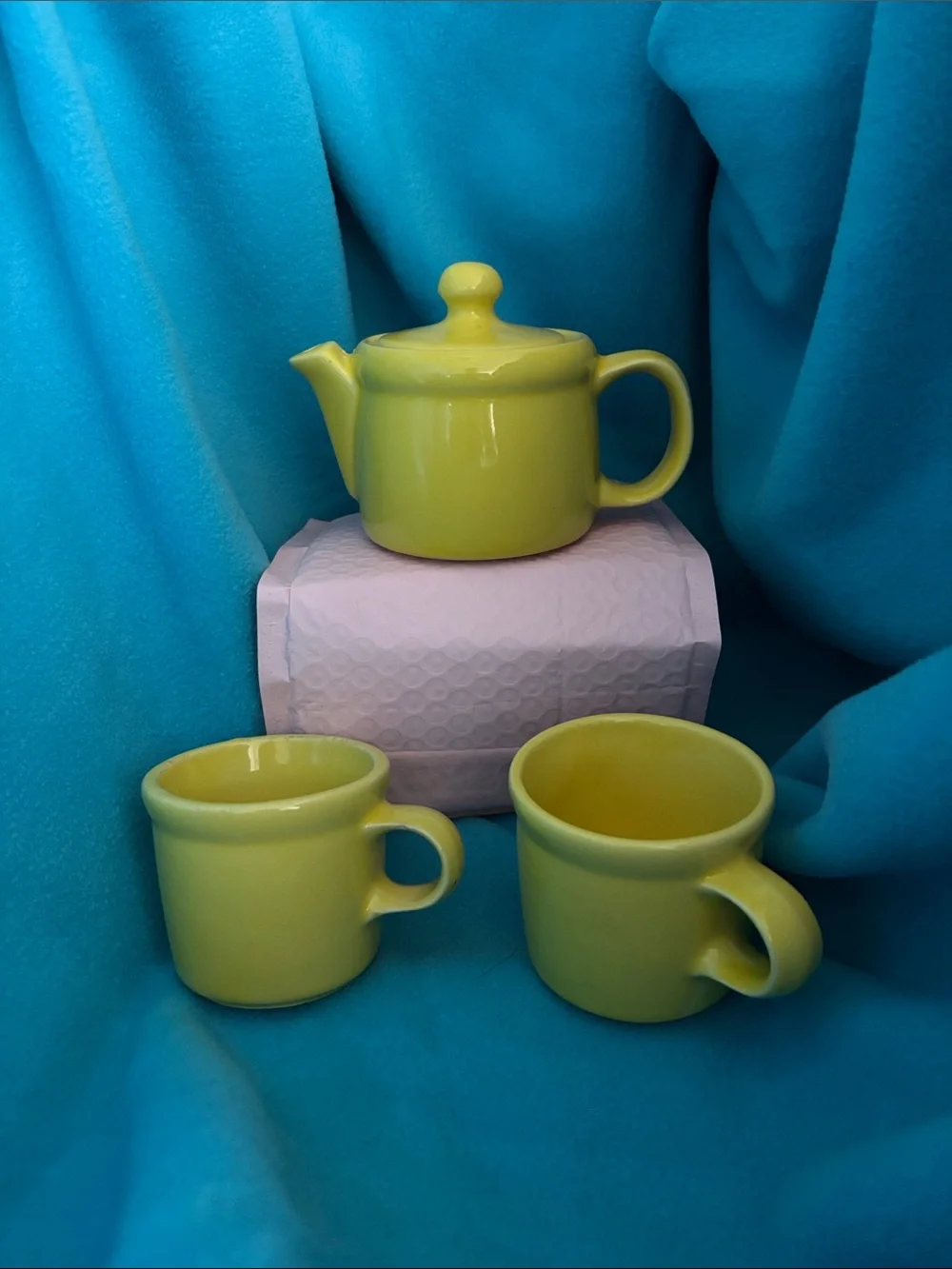 Mccoy Yellow Ceramic Teapot and Two Cups Set